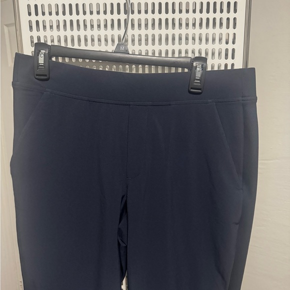 Athleta Black women's Pants - Picture 4 of 8